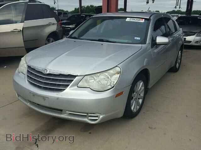 2010 CHRYSLER SEBRING - VIN: 1C3CC5FD9AN190918 - Фото 2