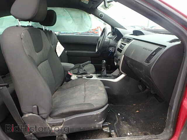 2009 FORD FOCUS - VIN: 1FAHP32N69W201054 - Фото 5