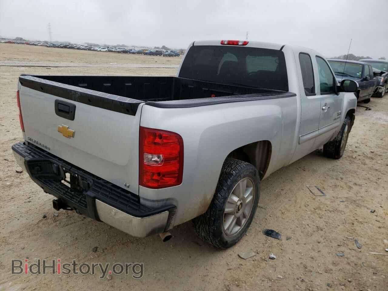 2013 CHEVROLET SILVERADO - VIN: 1GCRCSE05DZ265582 - Фото 4