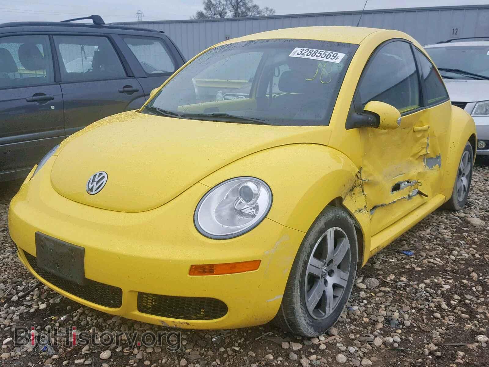 2006 VOLKSWAGEN BEETLE - VIN: 3VWPW31C76M408585 - Фото 2