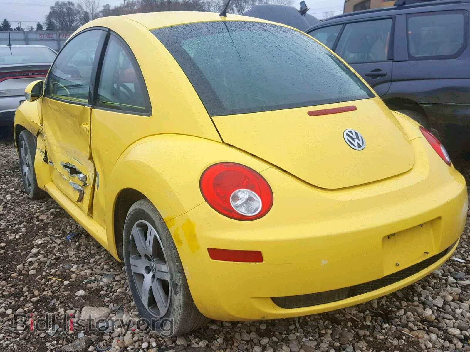 2006 VOLKSWAGEN BEETLE - VIN: 3VWPW31C76M408585 - Фото 3