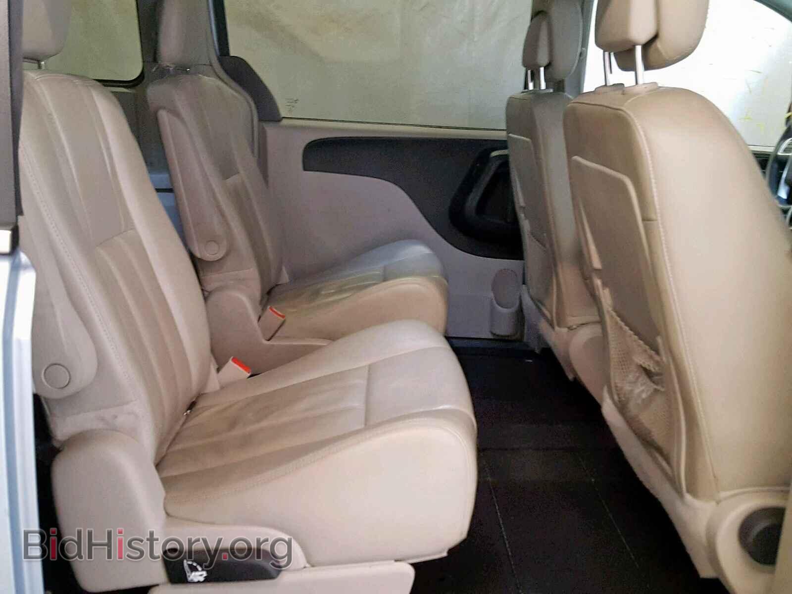 2013 CHRYSLER TOWN & COU - VIN: 2C4RC1BG7DR525583 - Фото 6