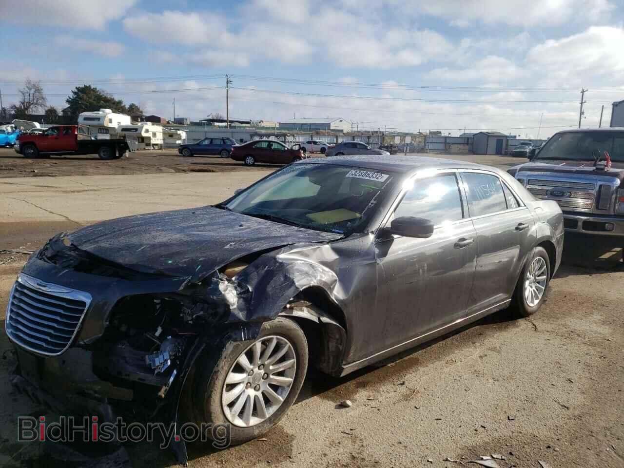 2014 CHRYSLER 300 - VIN: 2C3CCAAG3EH160273 - Фото 2