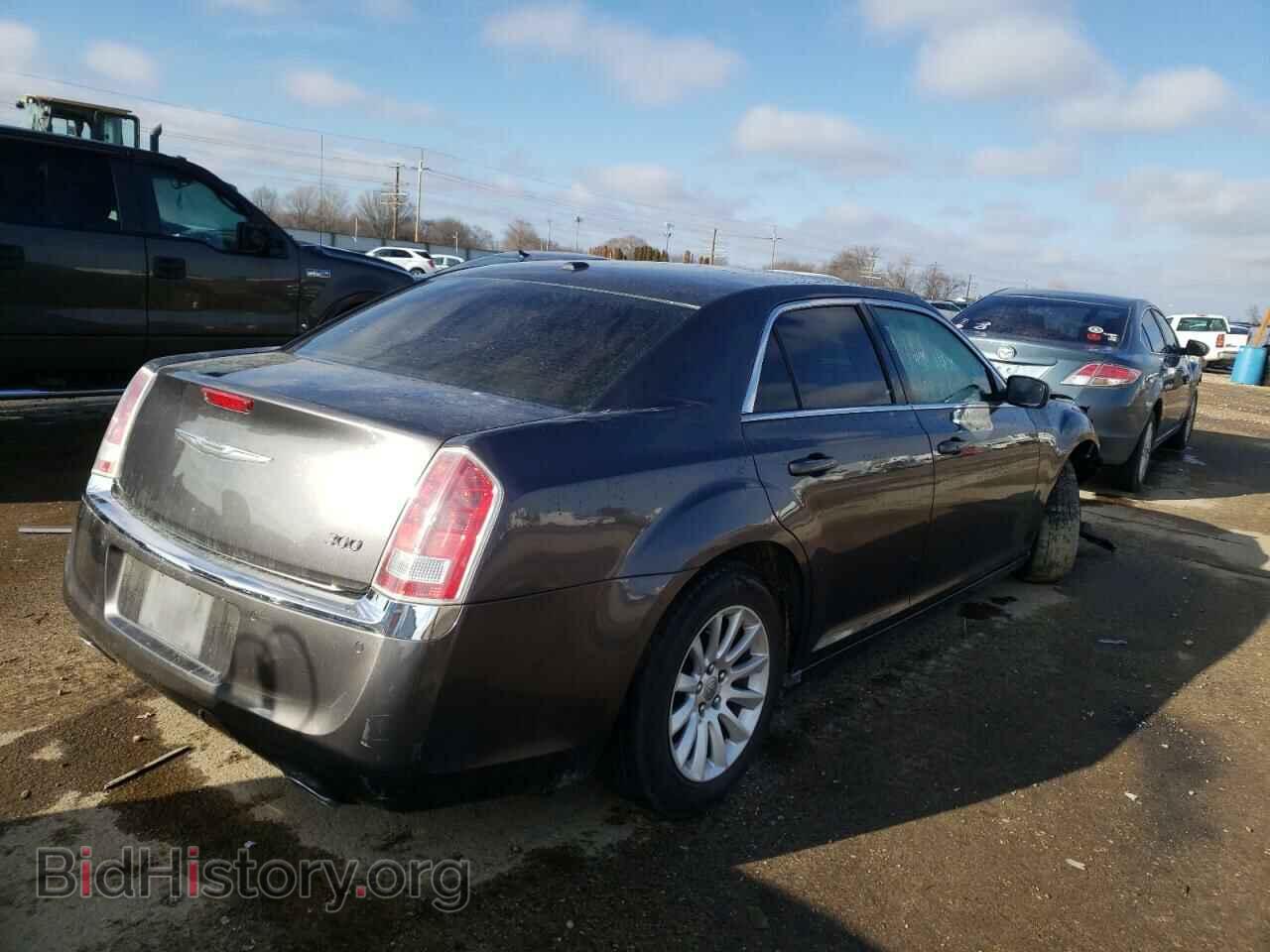 2014 CHRYSLER 300 - VIN: 2C3CCAAG3EH160273 - Фото 4