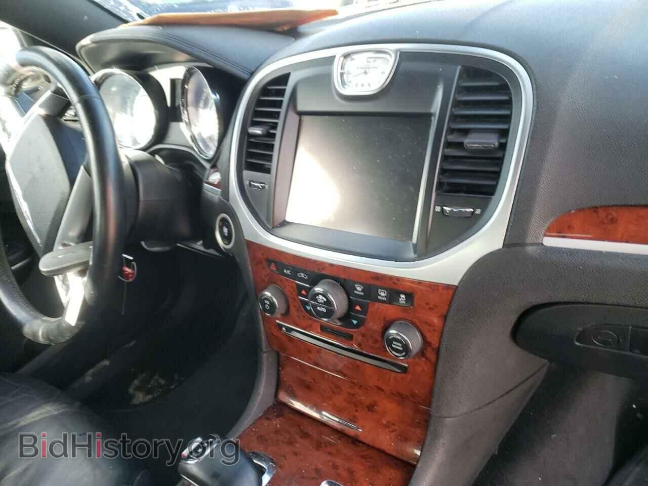 2014 CHRYSLER 300 - VIN: 2C3CCAAG3EH160273 - Фото 9