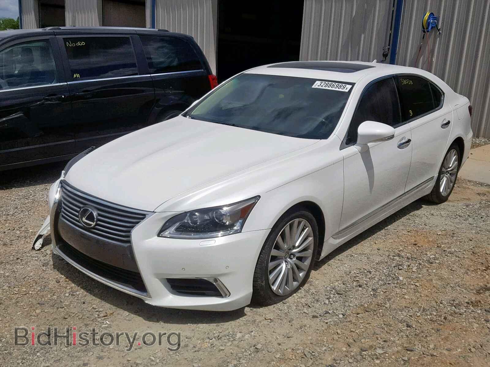 2013 LEXUS LS460 - VIN: JTHBL5EF4D5116500 - Photo 2