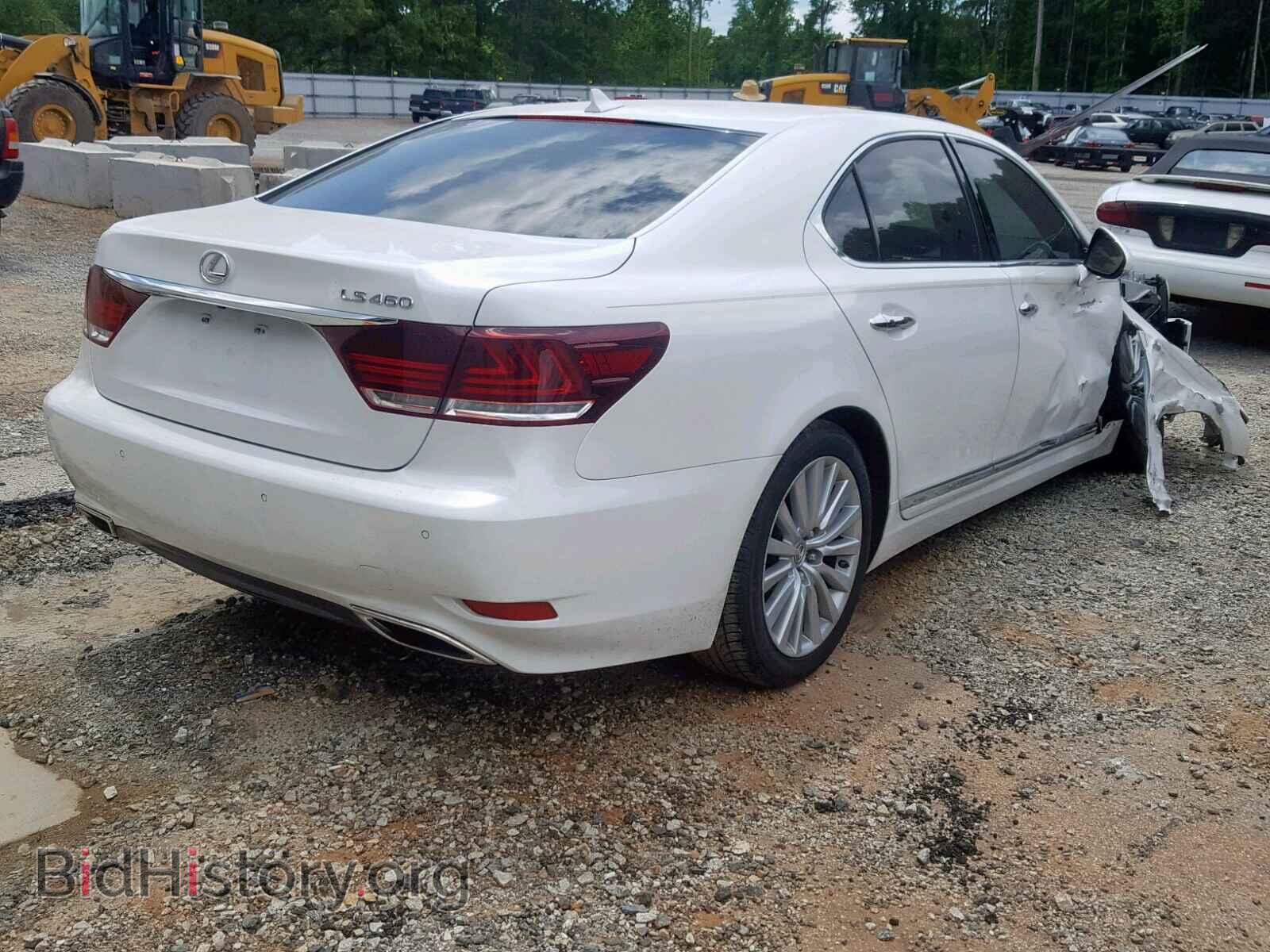 2013 LEXUS LS460 - VIN: JTHBL5EF4D5116500 - Photo 4