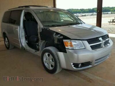2010 Dodge CARAVAN Grand Cara, серебристый — VIN 2D4RN5D10AR323323, Copart