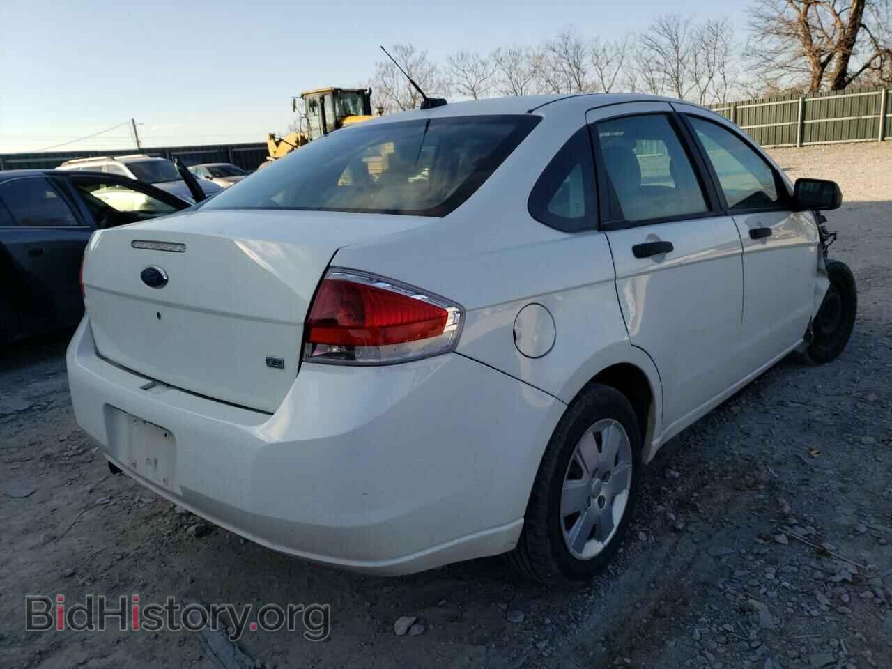 2009 FORD FOCUS - VIN: 1FAHP34N89W202610 - Фото 4