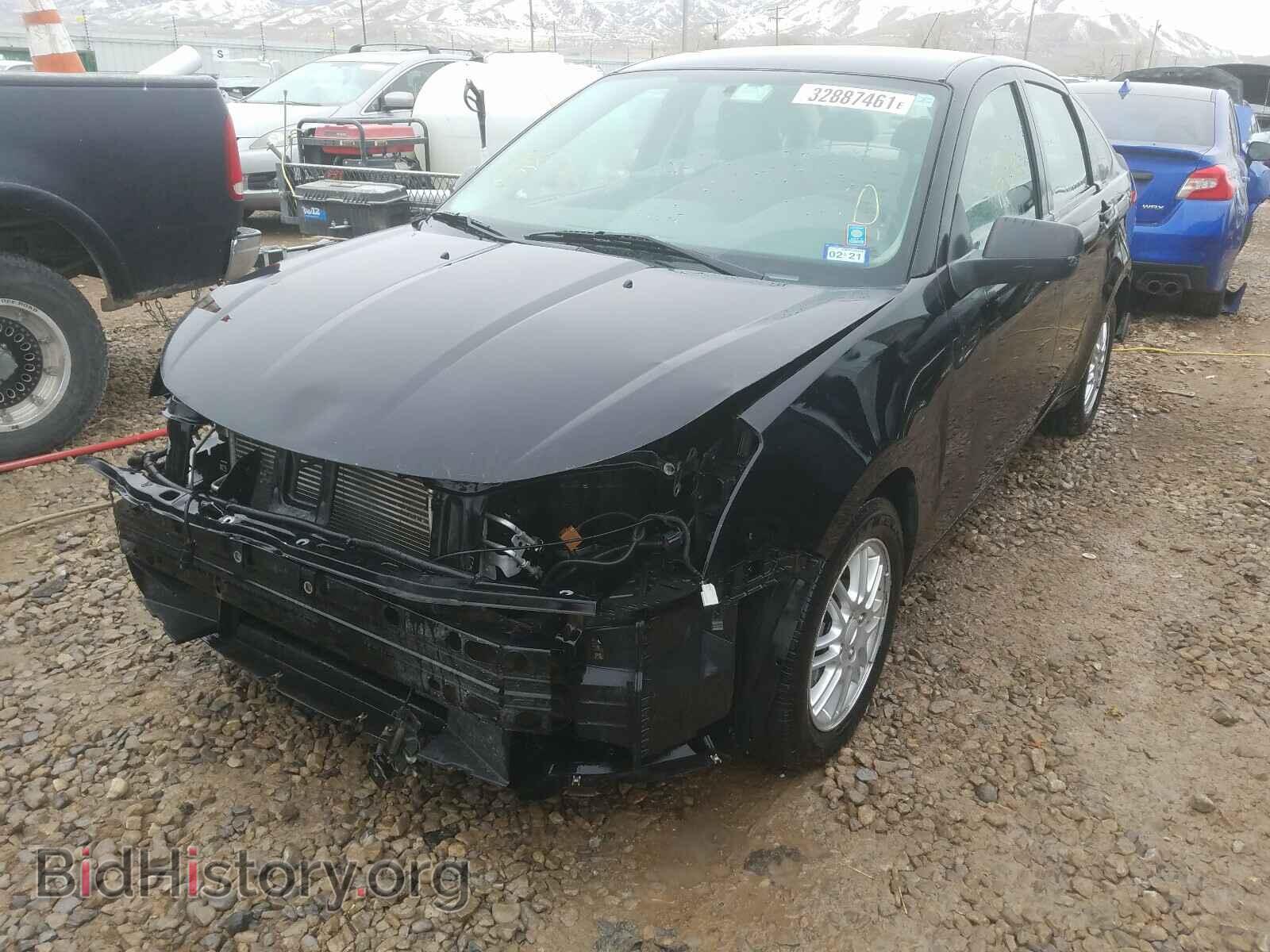 2009 FORD FOCUS - VIN: 1FAHP35N39W230488 - Фото 2