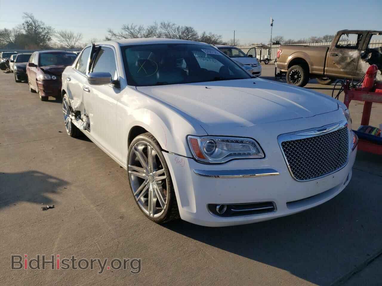 Фотография 2C3CCAET5DH510380 - CHRYSLER 300 2013