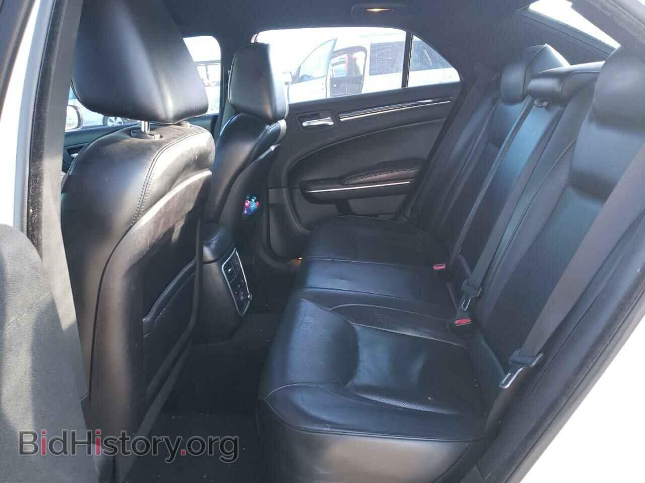 2013 CHRYSLER 300 - VIN: 2C3CCAET5DH510380 - Фото 6