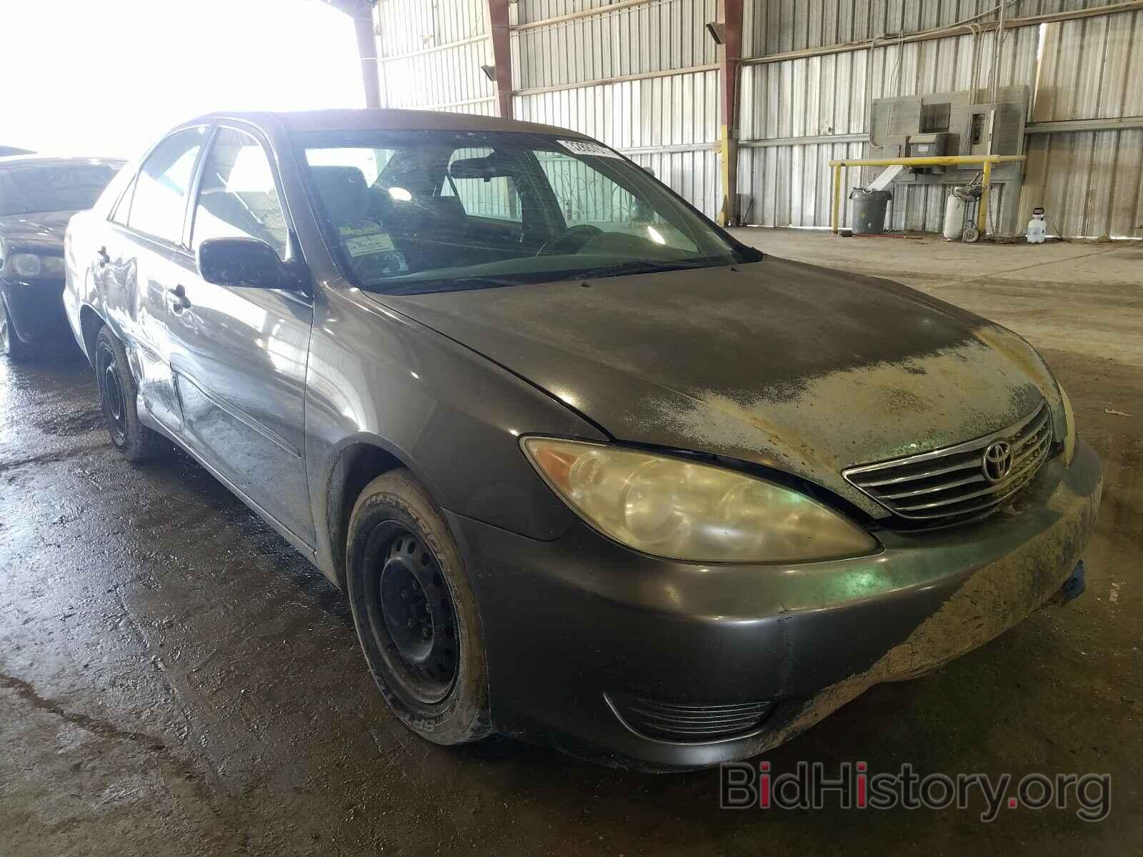 Photo JTDBE32KX63058554 - TOYOTA CAMRY 2006