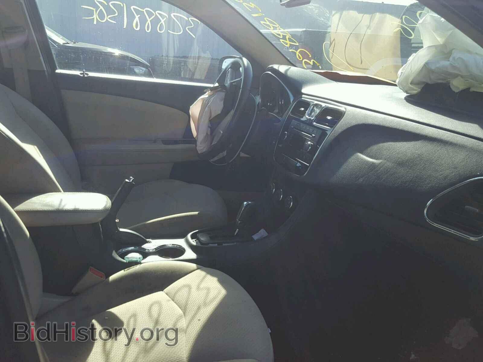2011 CHRYSLER 200 - VIN: 1C3BC1FG3BN620054 - Фото 5