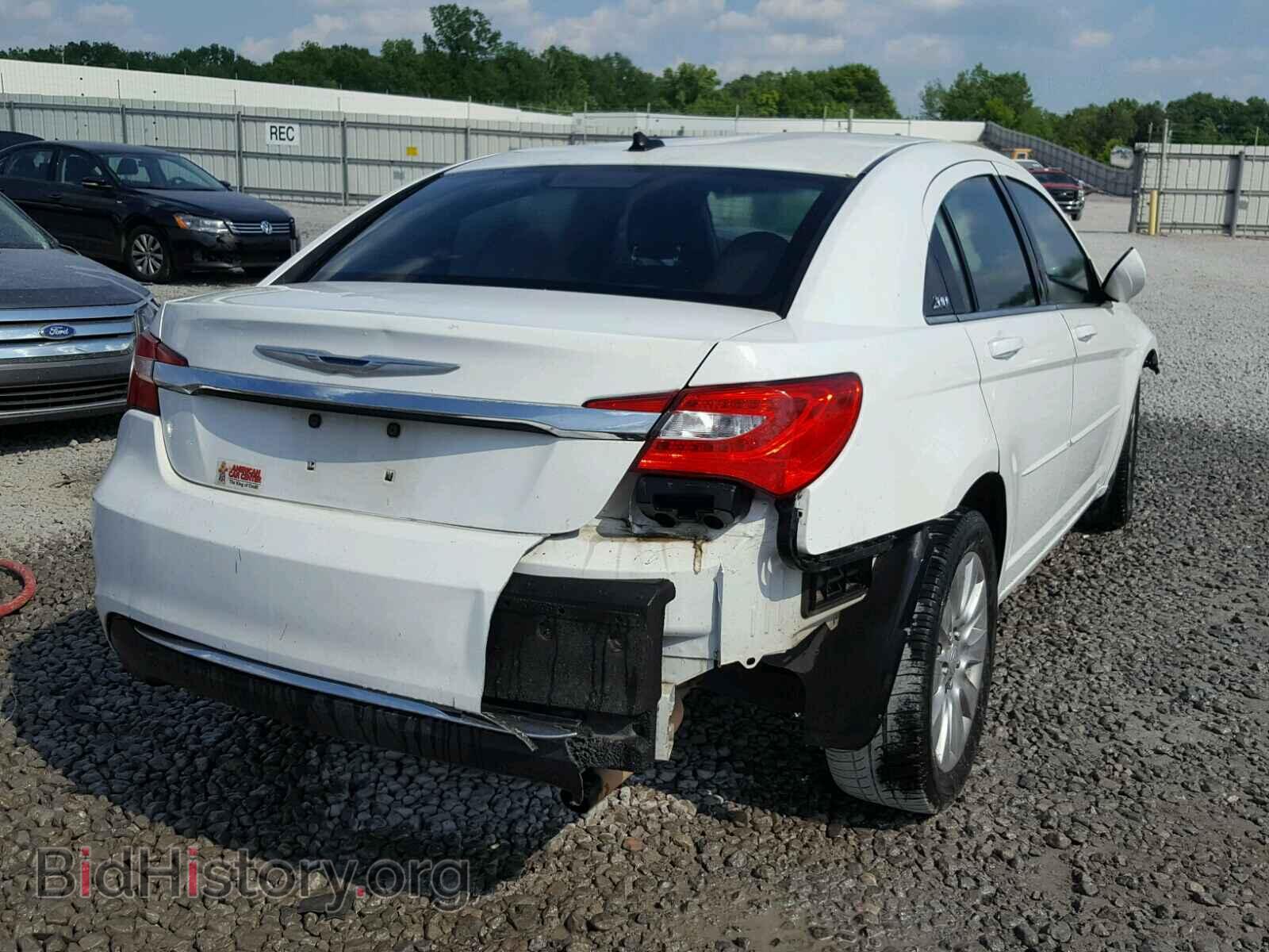 2012 CHRYSLER 200 - VIN: 1C3CCBAB2CN200146 - Фото 4