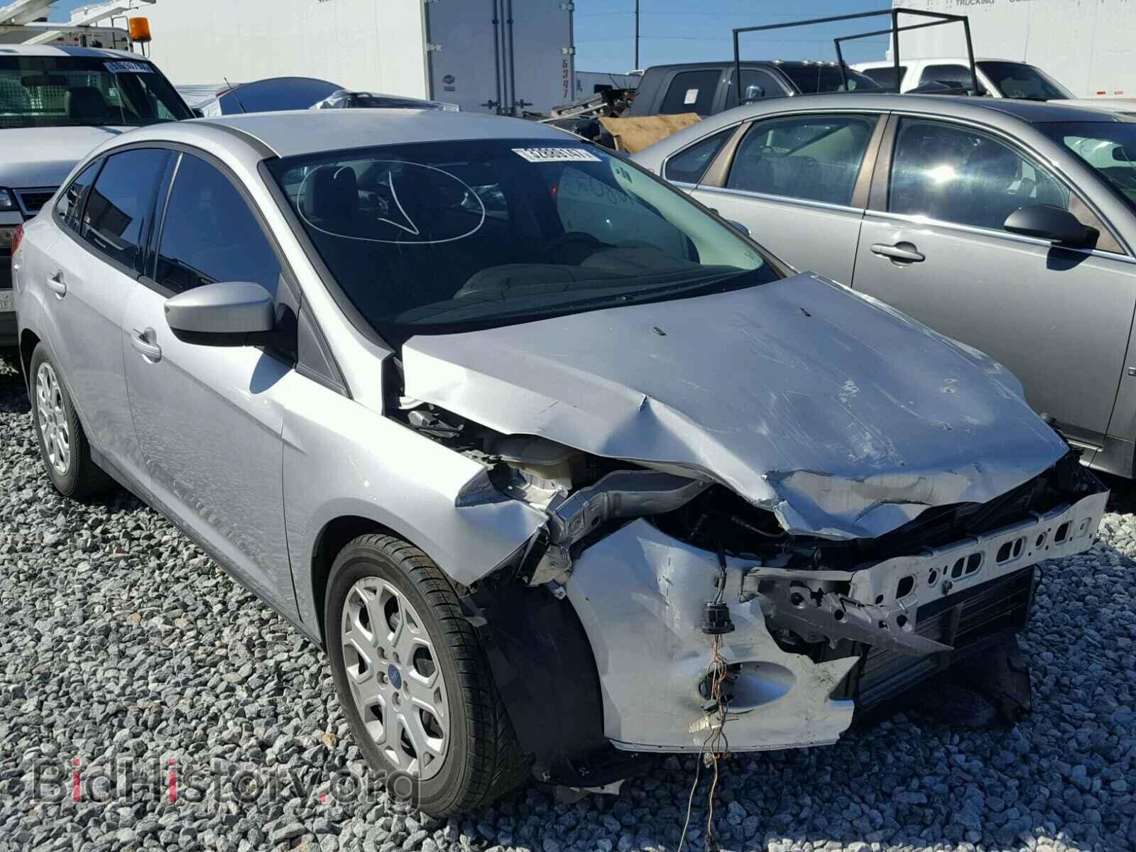 Photo 1FAHP3F27CL141388 - FORD FOCUS 2012