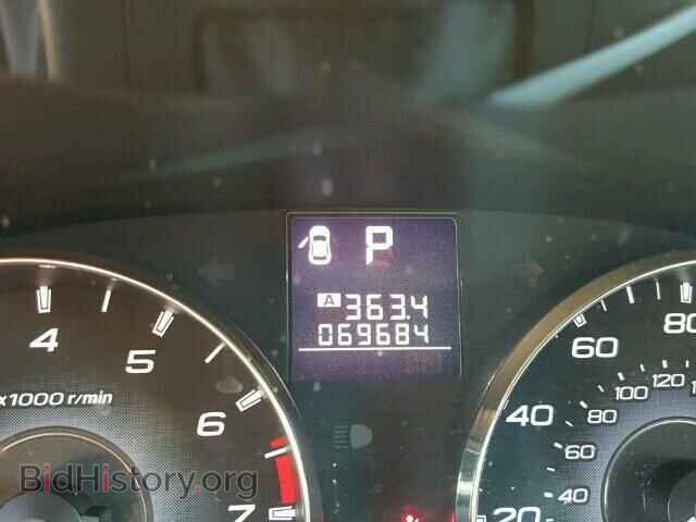 2011 SUBARU OUTBACK - VIN: 4S4BRBCC0B3325485 - Photo 8