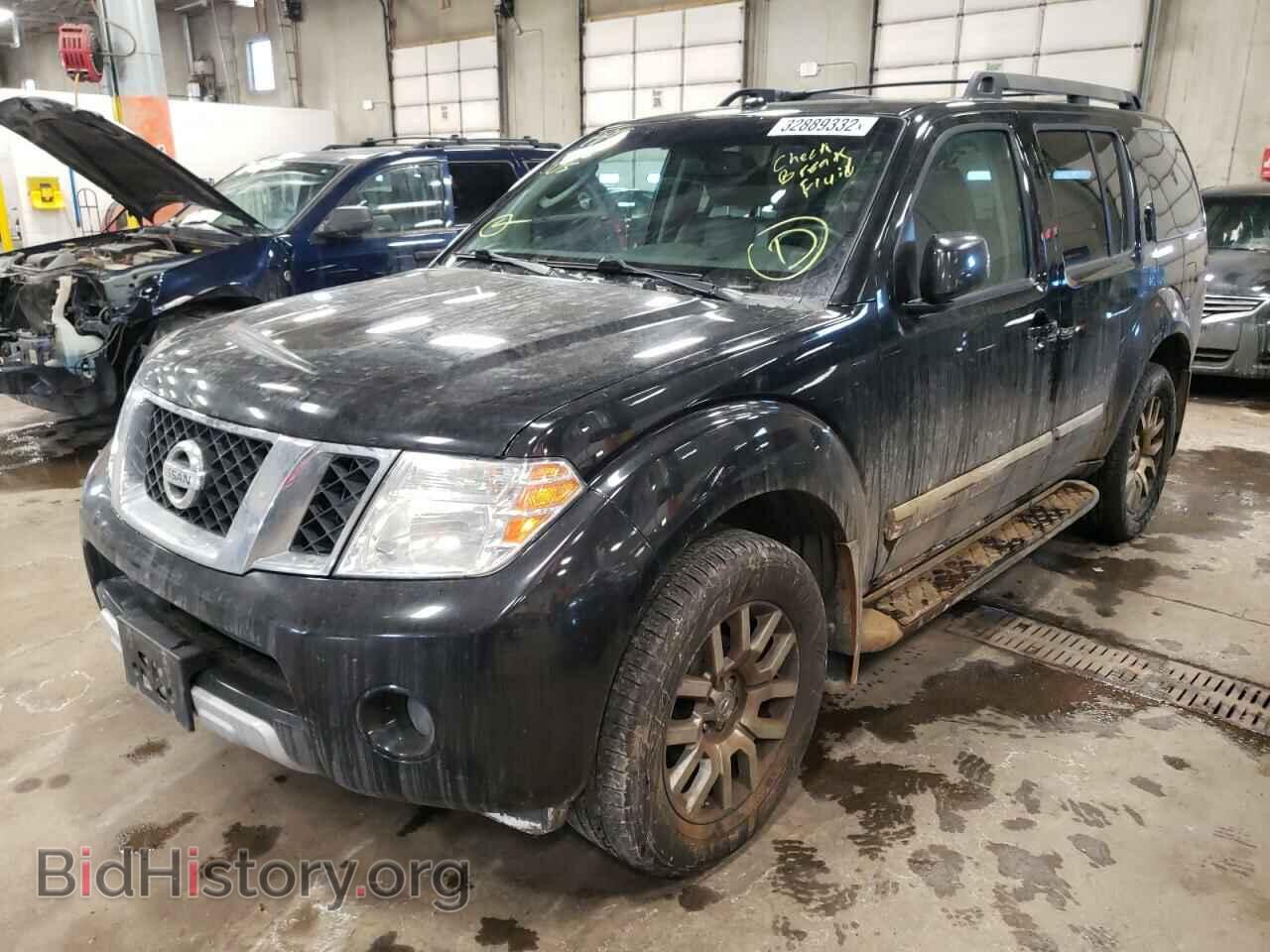 2011 NISSAN PATHFINDER - VIN: 5N1AR1NB5BC609690 - Фото 2