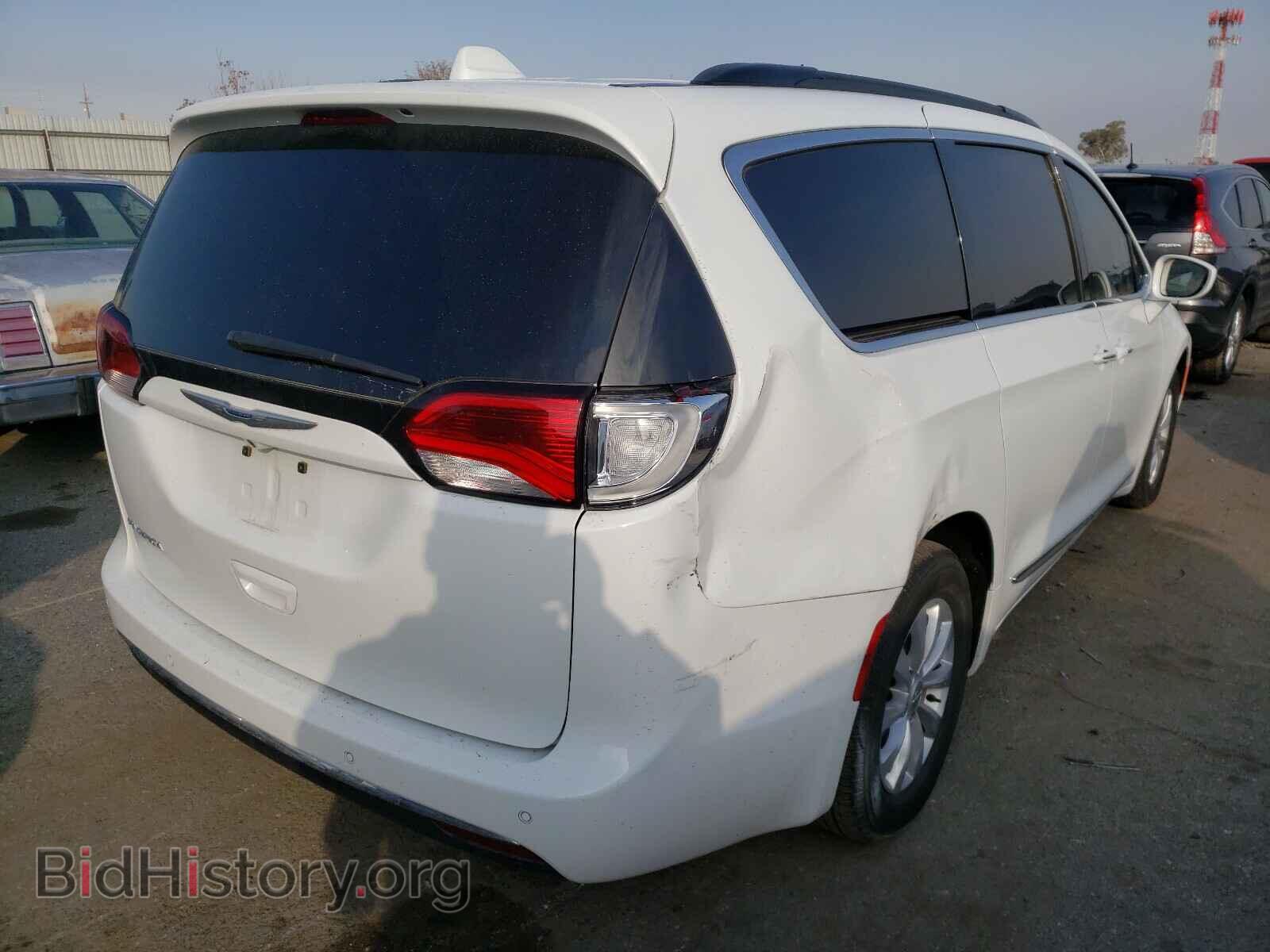 2017 CHRYSLER PACIFICA - VIN: 2C4RC1BG1HR654635 - Фото 4