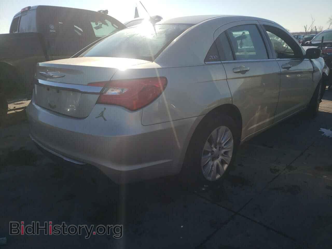 2014 CHRYSLER 200 - VIN: 1C3CCBAB3EN122513 - Фото 4