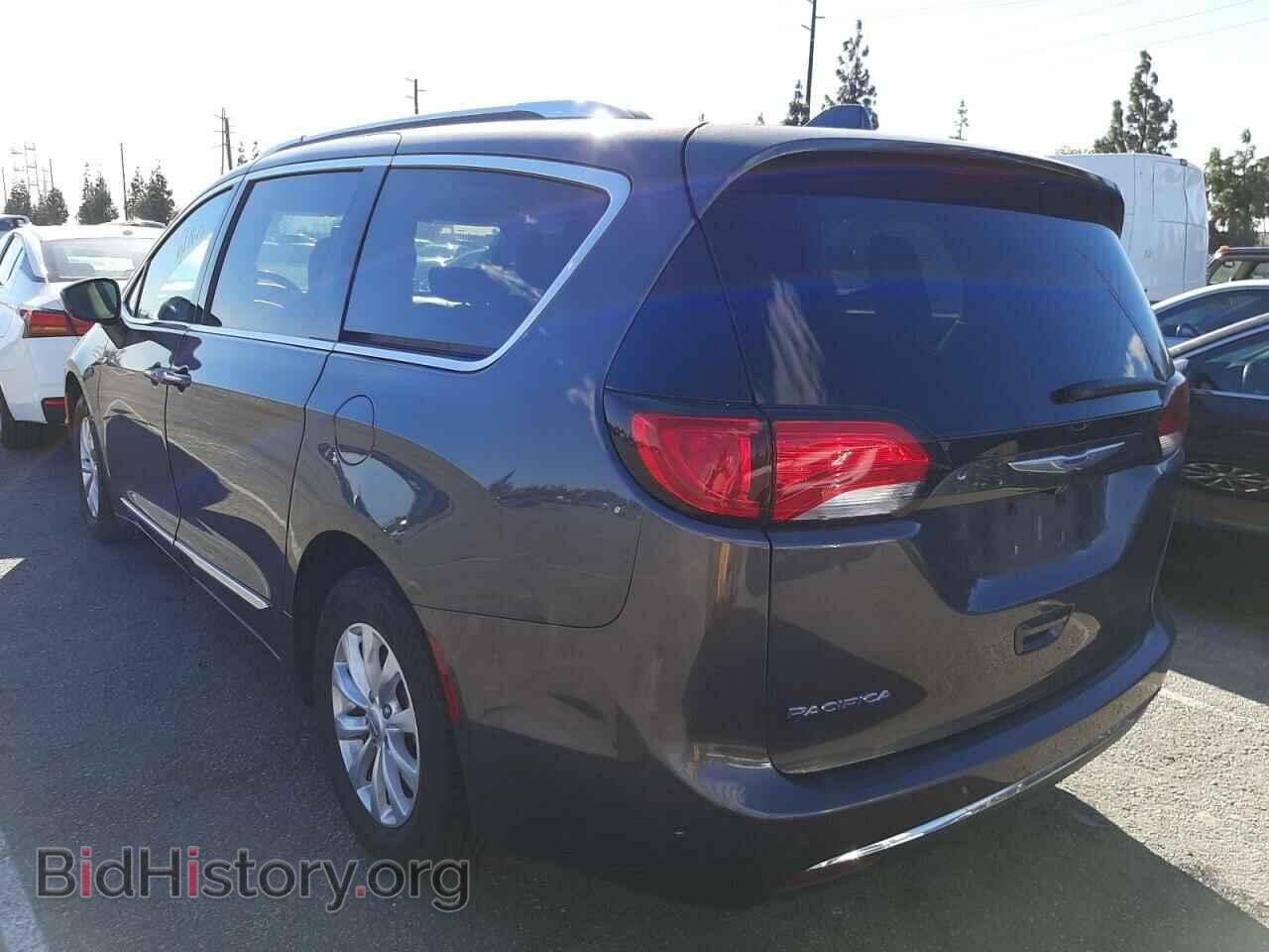 2019 CHRYSLER PACIFICA - VIN: 2C4RC1BG0KR650633 - Photo 3