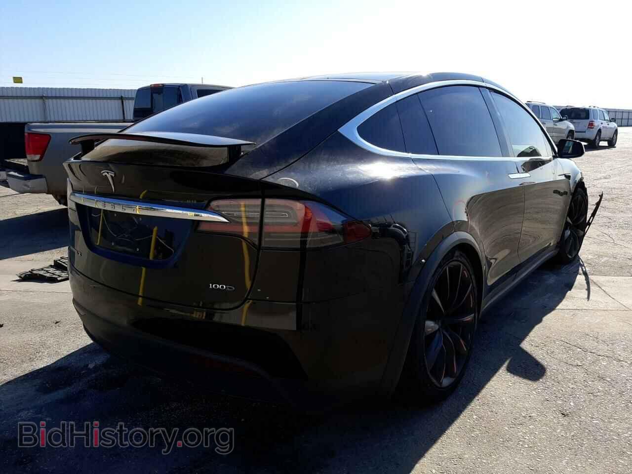 2017 TESLA MODEL X - VIN: 5YJXCBE2XHF078942 - Photo 4