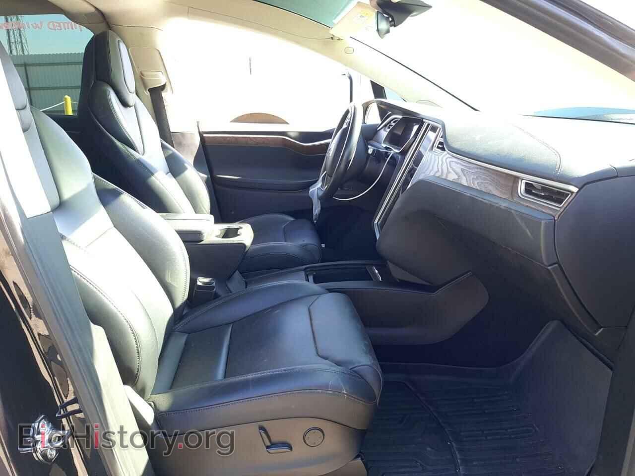 2017 TESLA MODEL X - VIN: 5YJXCBE2XHF078942 - Photo 5