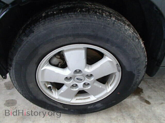 2011 FORD ESCAPE - VIN: 1FMCU0C77BKC62725 - Фото 9