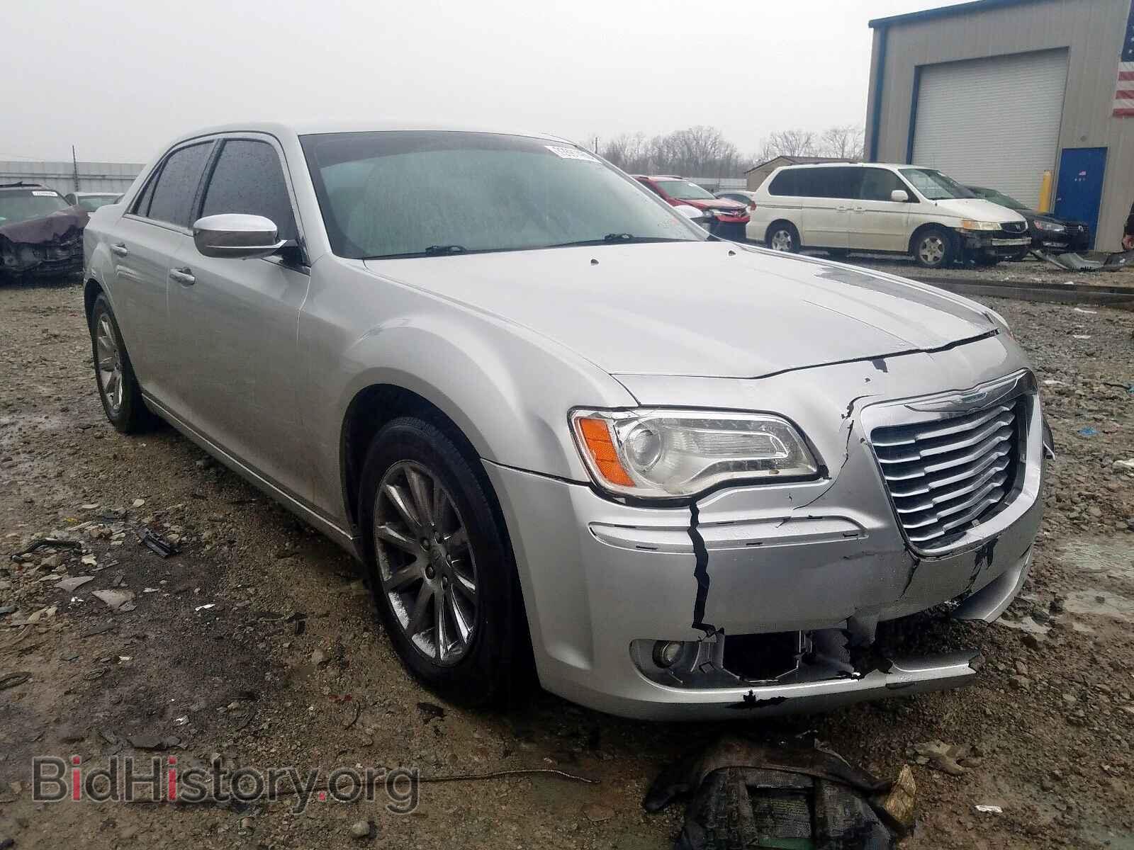 Фотография 2C3CCACG5CH309535 - CHRYSLER 300 2012