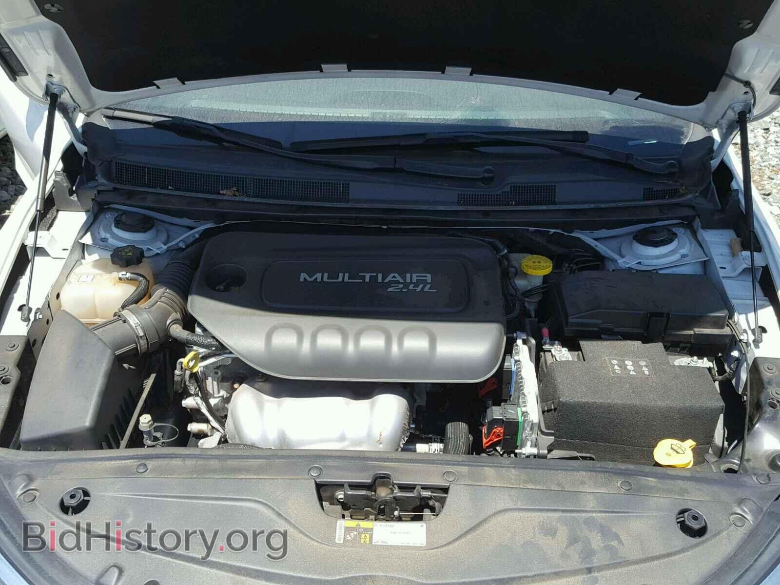 2015 CHRYSLER 200 - VIN: 1C3CCCAB5FN612605 - Фото 6