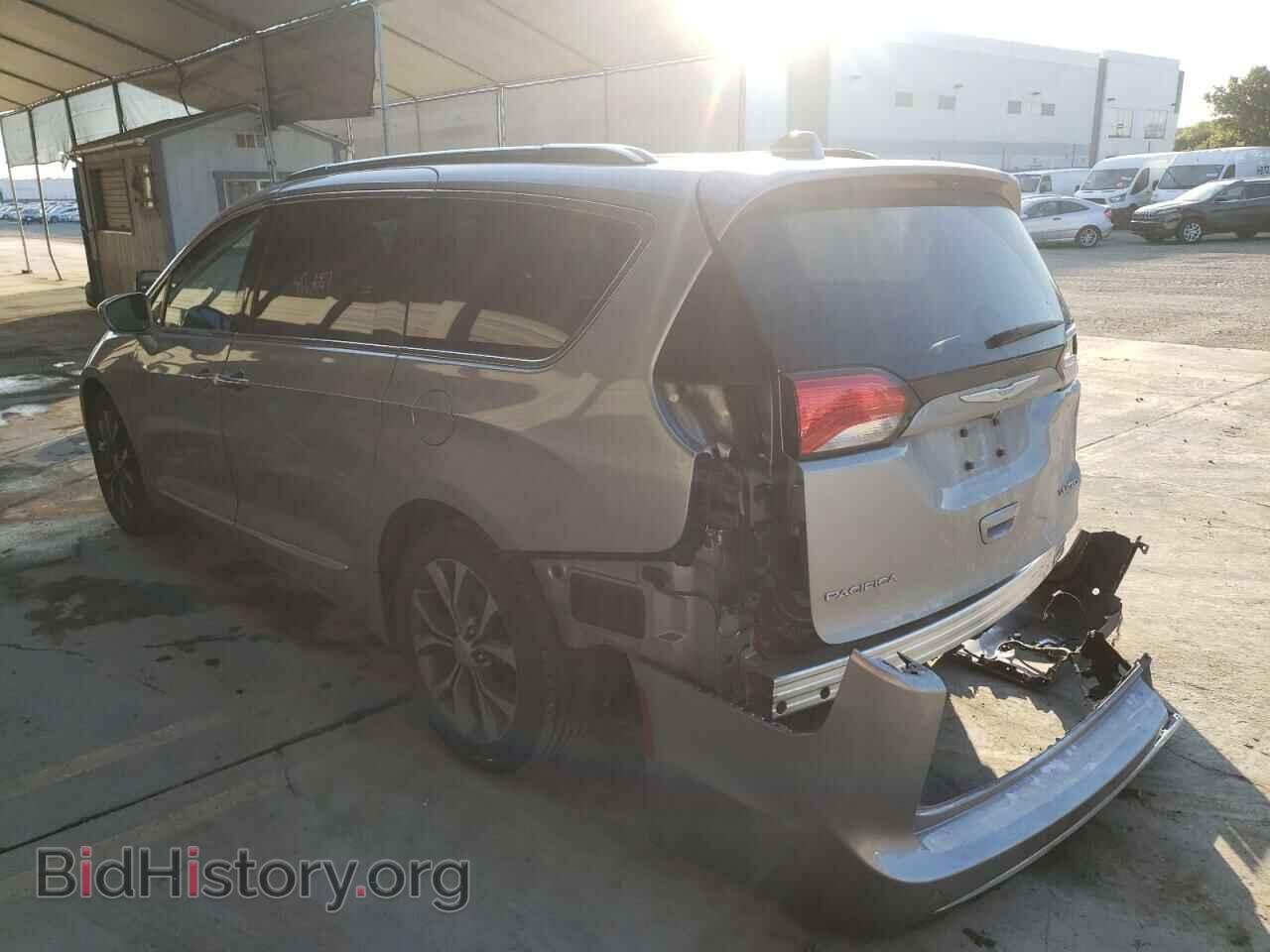 2018 CHRYSLER PACIFICA - VIN: 2C4RC1GG4JR107423 - Photo 3