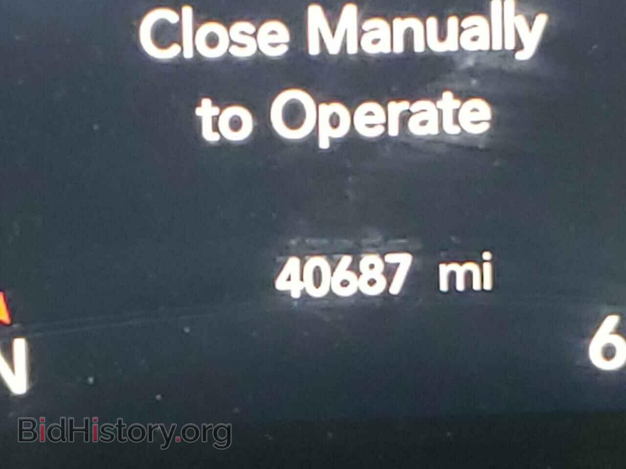 2018 CHRYSLER PACIFICA - VIN: 2C4RC1GG4JR107423 - Photo 8