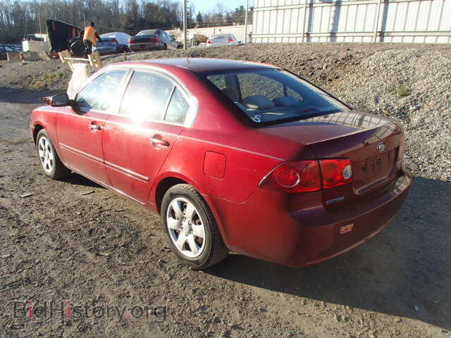 2007 KIA OPTIMA - VIN: KNAGE123X75120606 - Фото 3