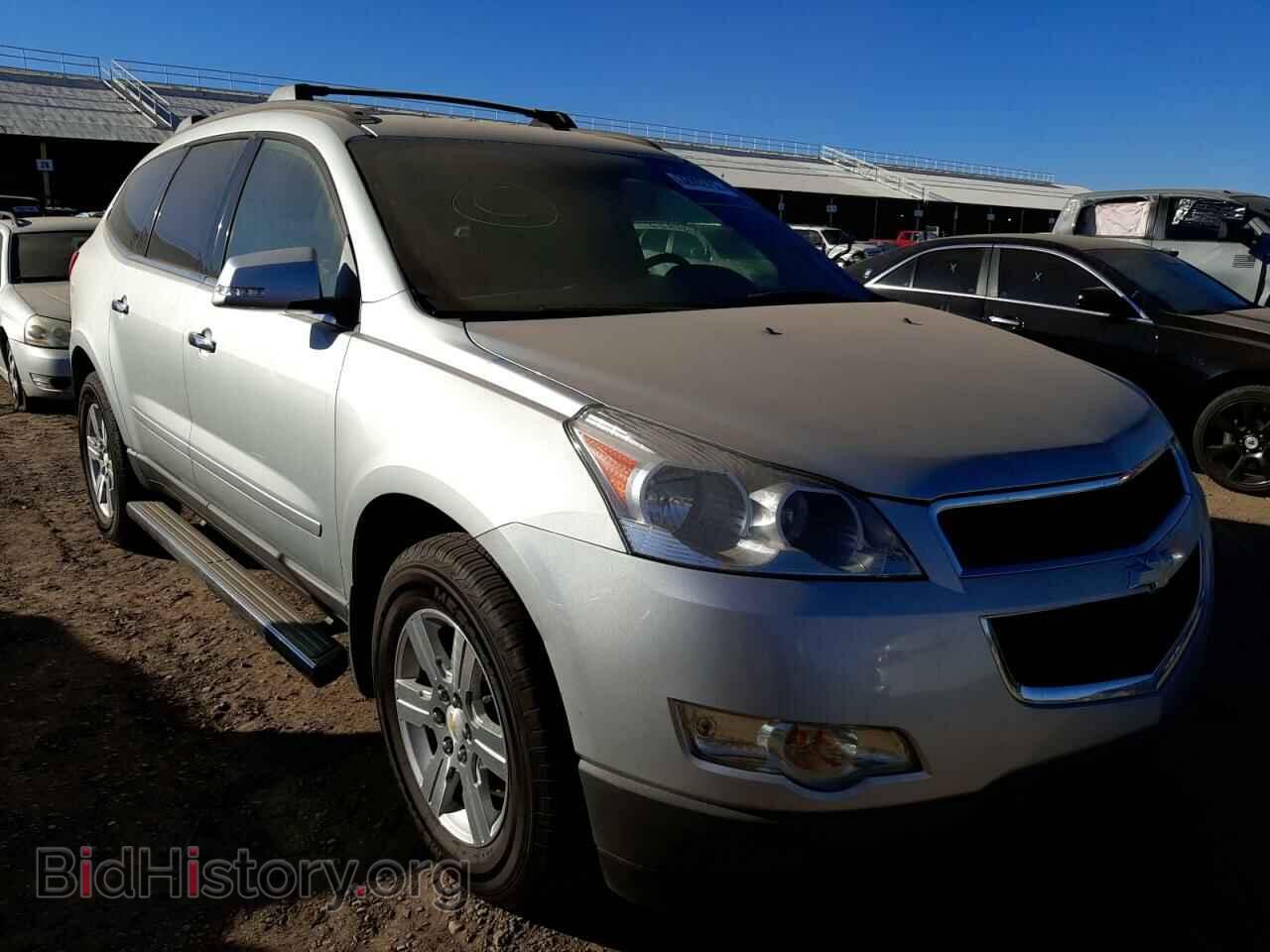 Photo 1GNKRJED0CJ197869 - CHEVROLET TRAVERSE 2012