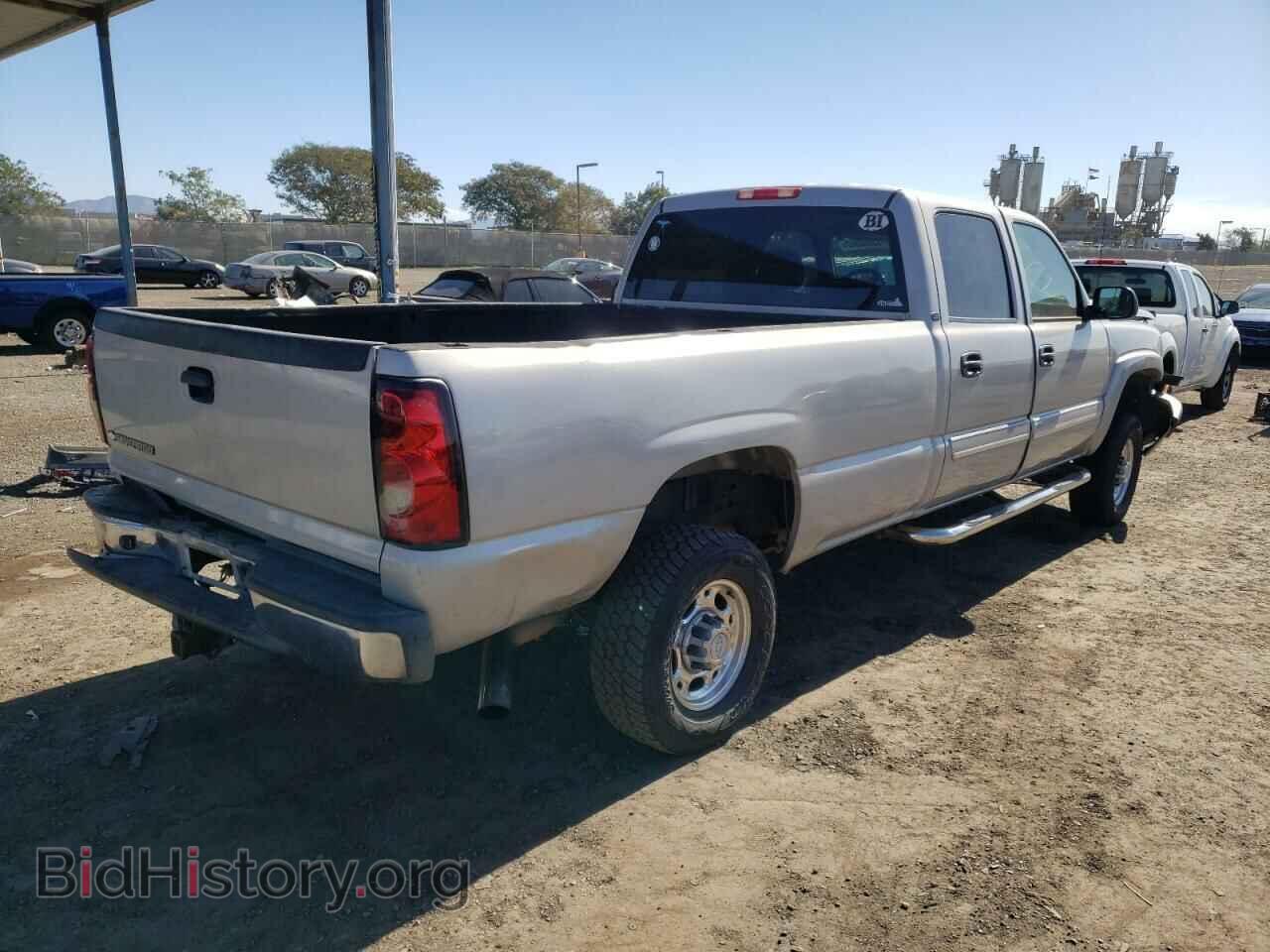 2006 CHEVROLET SILVERADO - VIN: 1GCHC23D26F196436 - Фото 4
