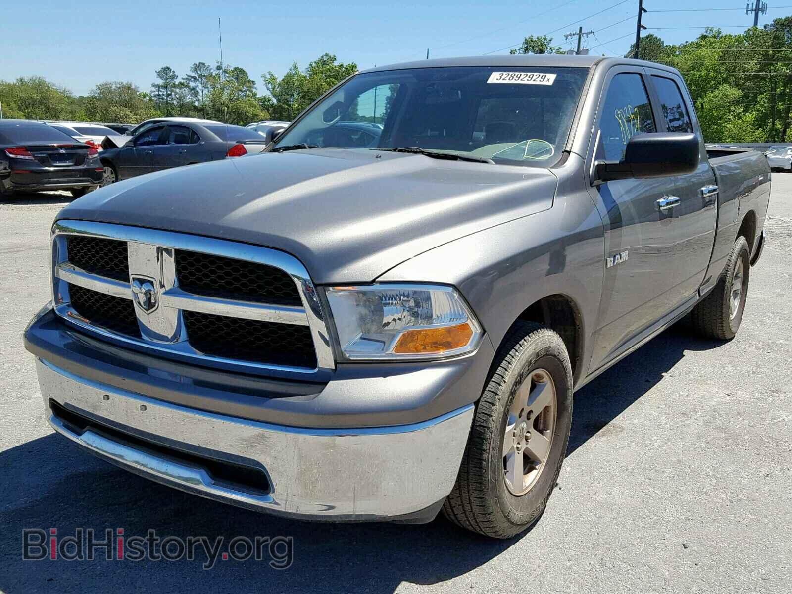 2010 DODGE RAM 1500 - VIN: 1D7RB1GP3AS101846 - Фото 2