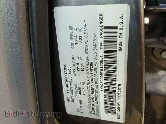 2000 MAZDA 626 - VIN: 1YVGF22D5Y5123651 - Фото 10