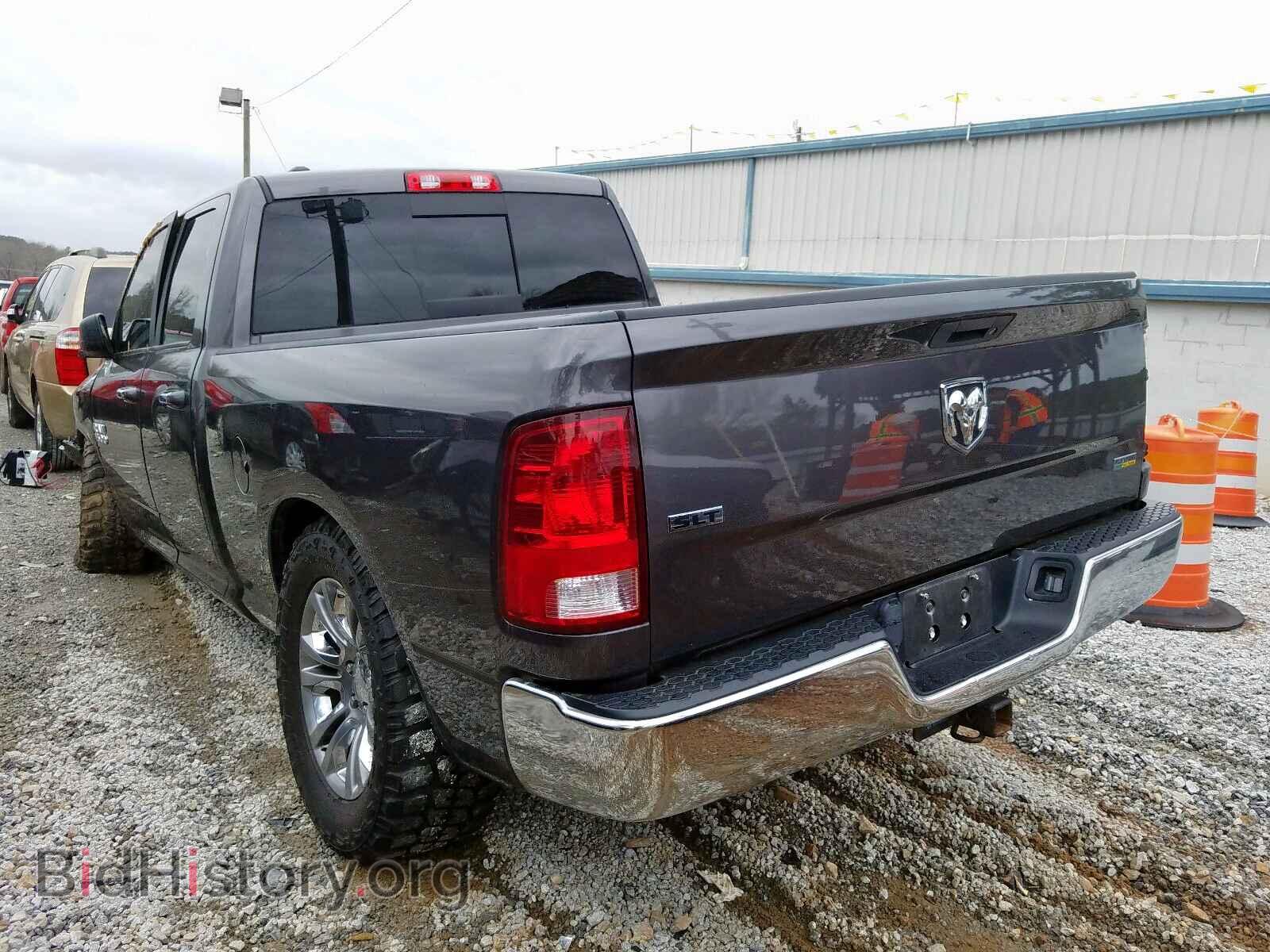 2017 RAM 1500 - VIN: 1C6RR6GG2HS695334 - Photo 3