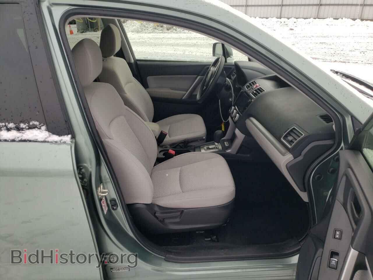 2017 SUBARU FORESTER - VIN: JF2SJAEC2HH518060 - Фото 5