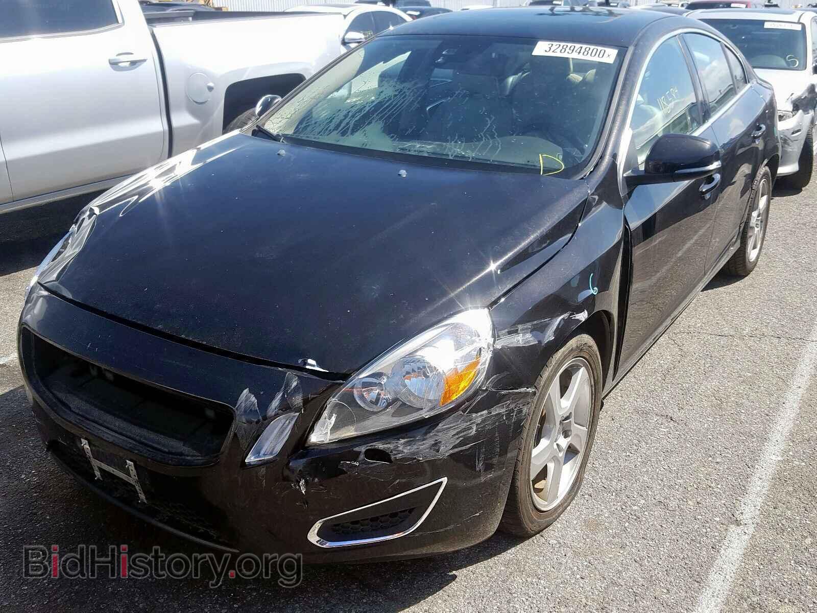 2013 VOLVO S60 - VIN: YV1612FS9D1218363 - Фото 2