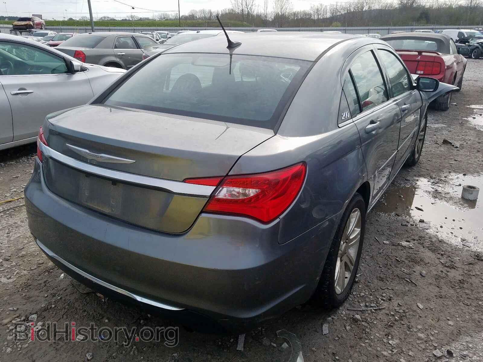 2013 CHRYSLER 200 - VIN: 1C3CCBBB2DN656017 - Фото 4