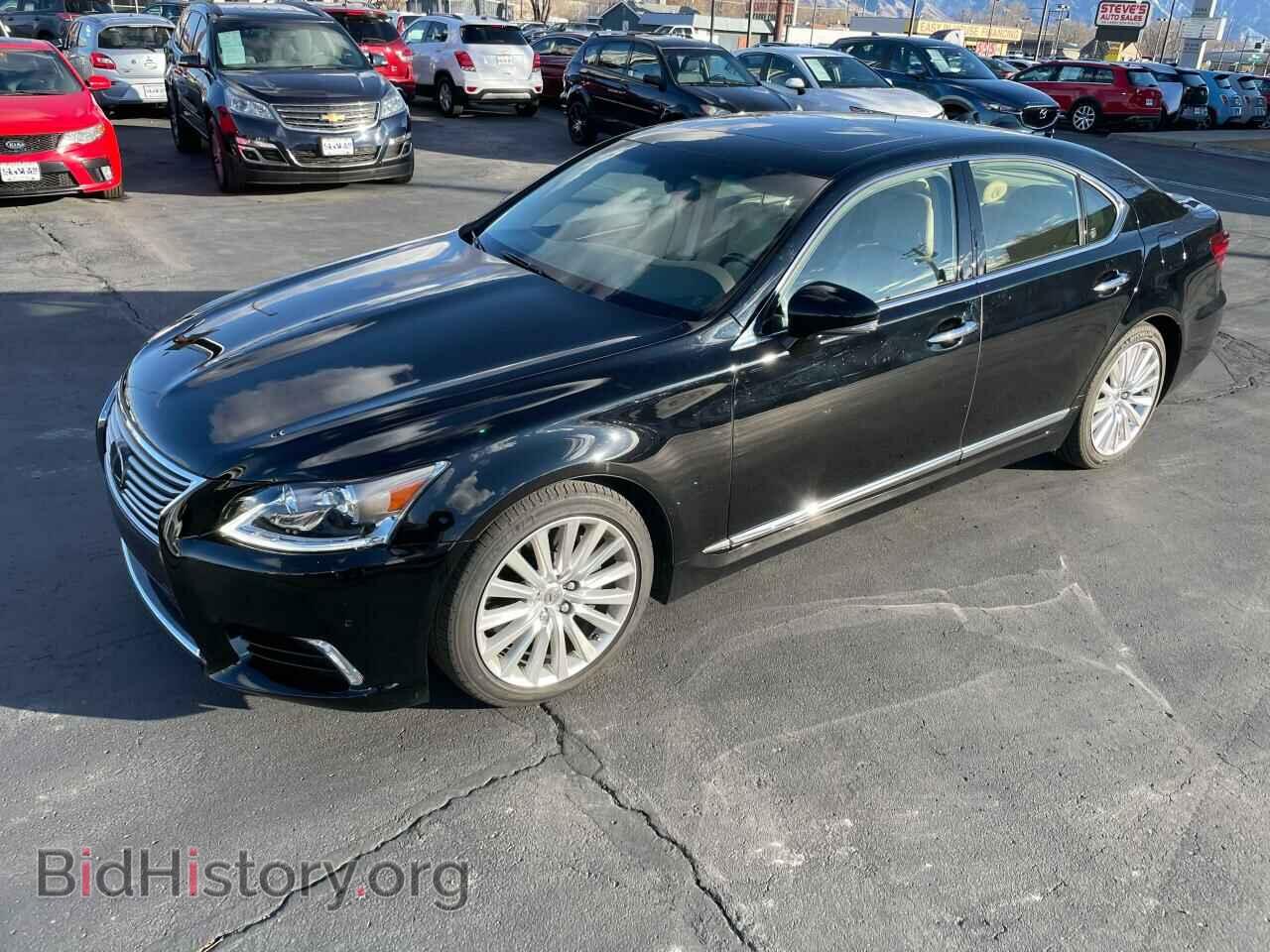 2017 LEXUS LS460 - VIN: JTHCL5EF9H5028049 - Photo 2