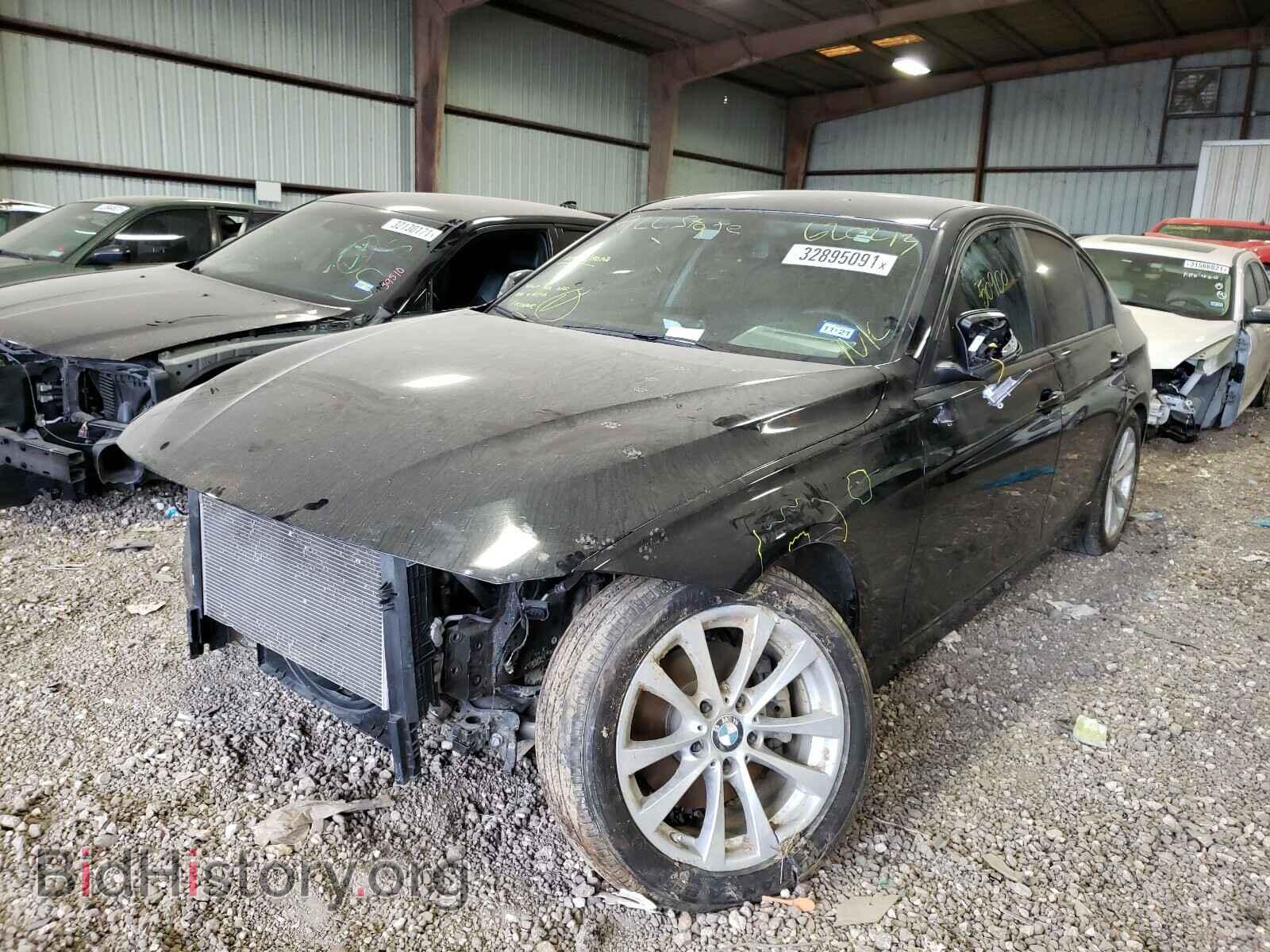 2017 BMW 3 SERIES - VIN: WBA8A9C52HK620213 - Фото 2