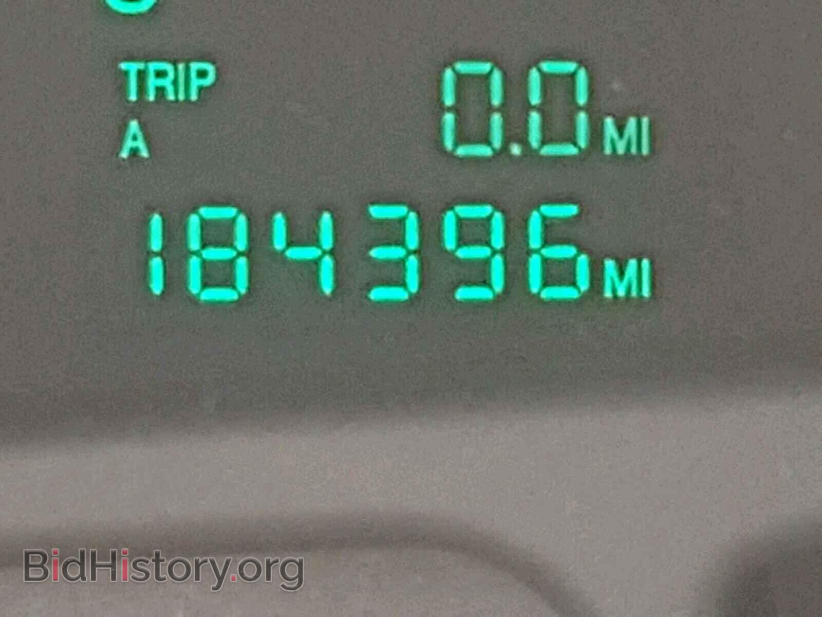 2002 CADILLAC DEVILLE - VIN: 1G6KD54Y12U135173 - Photo 8