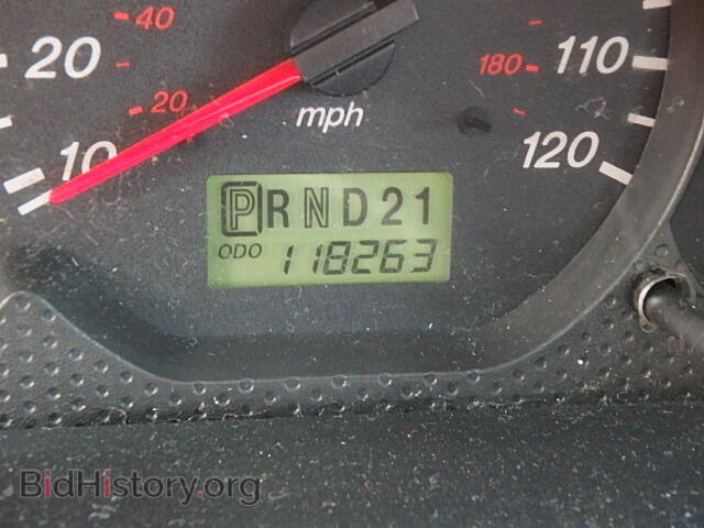 2003 MAZDA TRIBUTE - VIN: 4F2CZ06163KM04724 - Фото 8