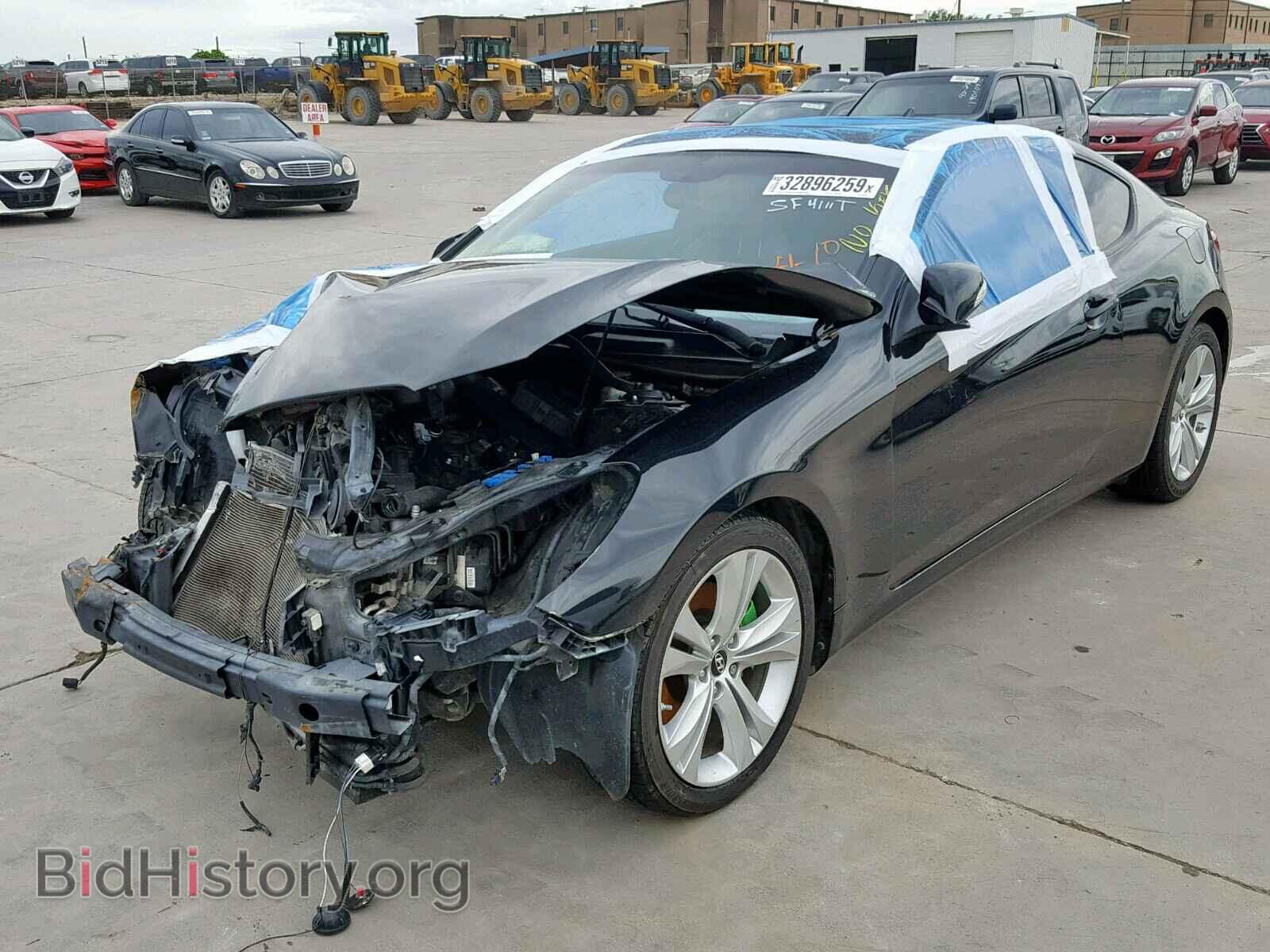 2011 HYUNDAI GENESIS - VIN: KMHHU6KH3BU061637 - Фото 2