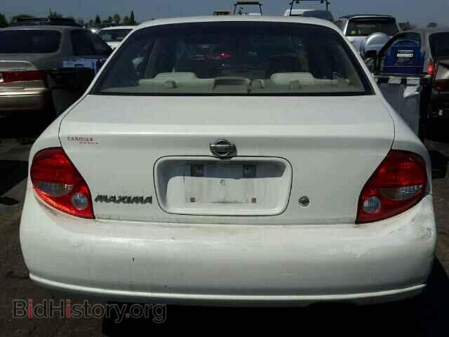 2000 NISSAN MAXIMA - VIN: JN1CA31D5YT751606 - Photo 10