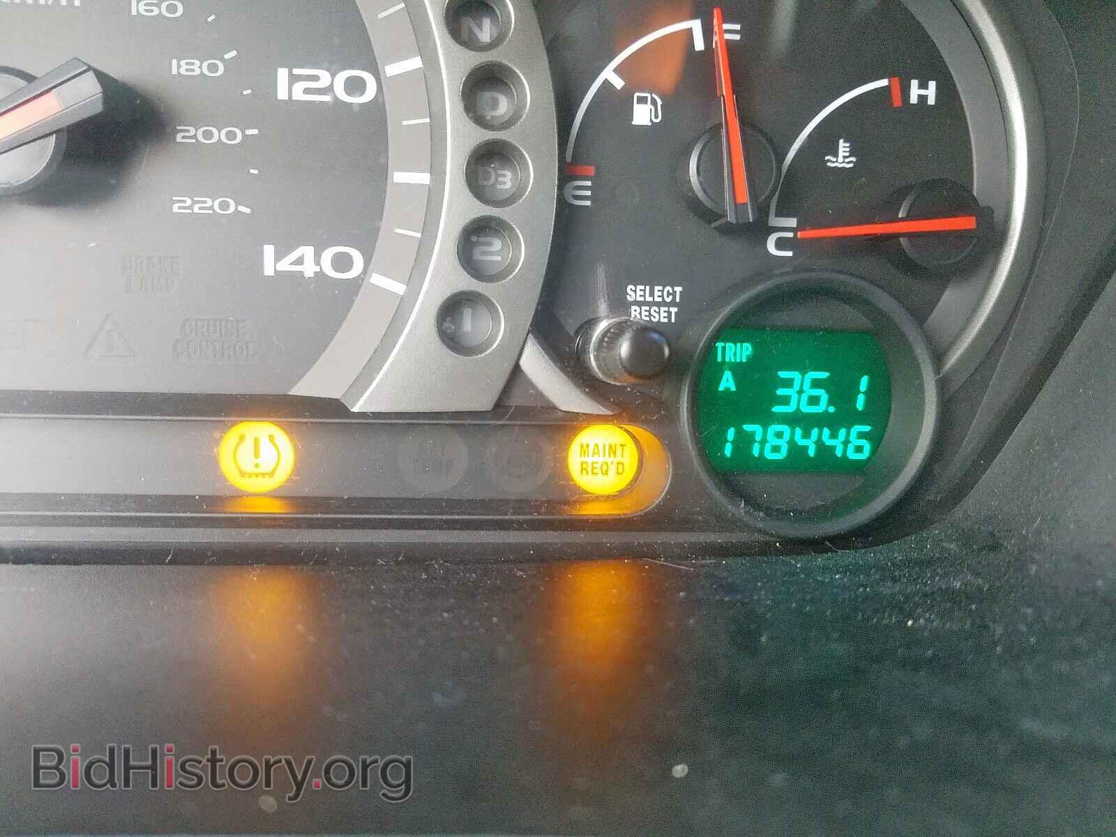 2005 HONDA PILOT - VIN: 5FNYF18565B003873 - Фото 8