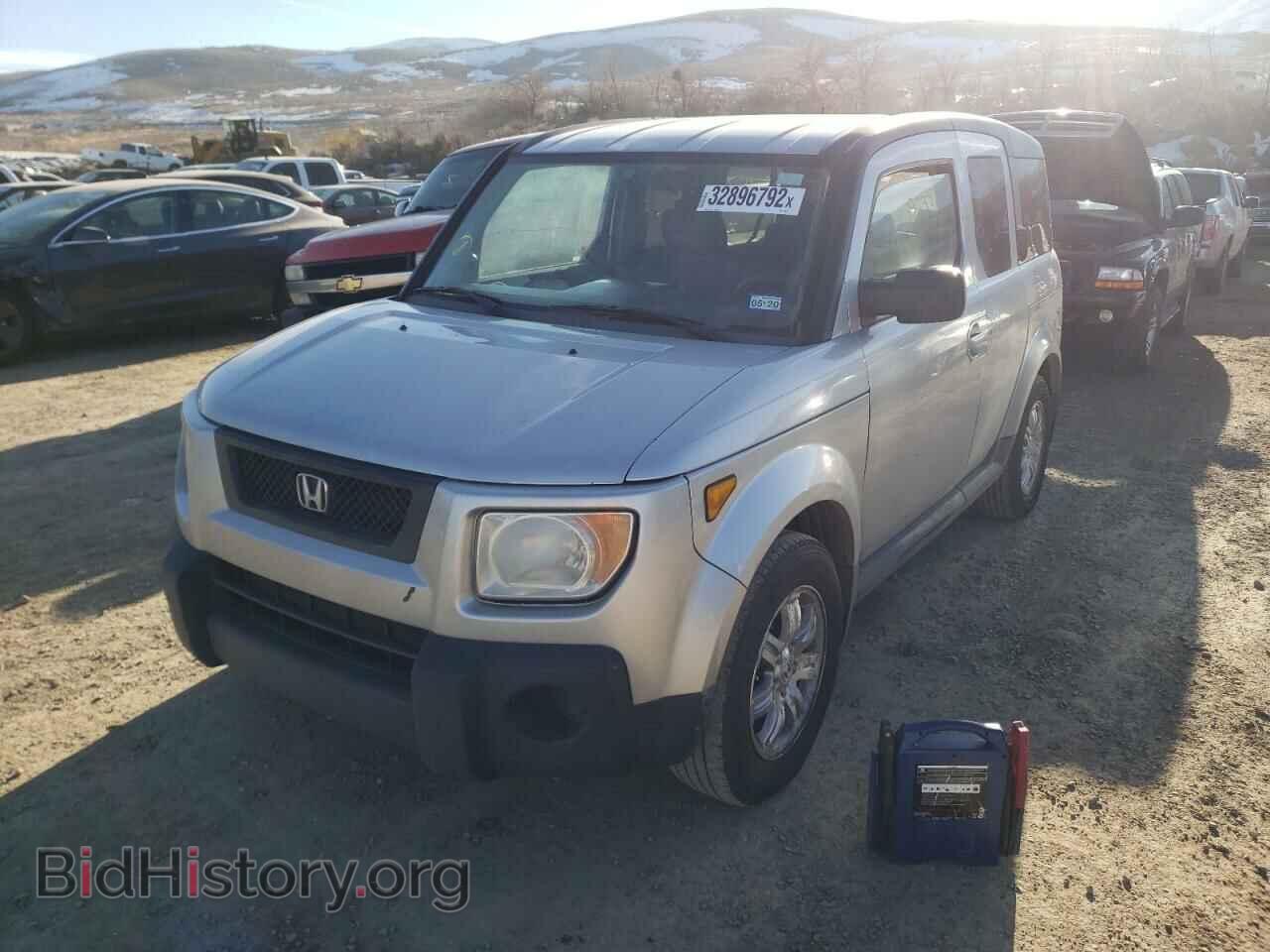 2006 HONDA ELEMENT - VIN: 5J6YH18766L013551 - Photo 2