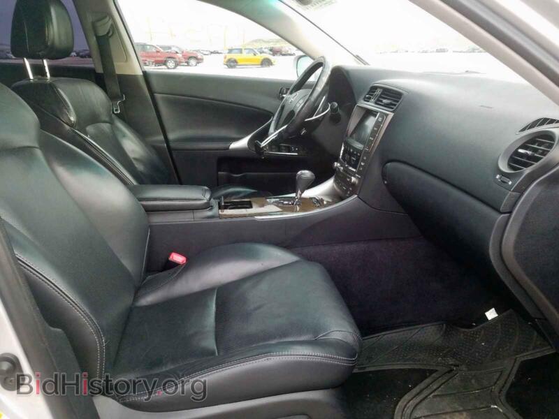 2010 Lexus IS (VIN JTHCF5C29A5044118) — фото 5 из 10
